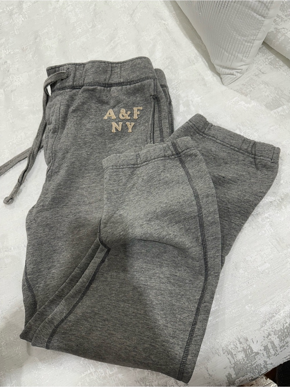 Abercrombie & Fitch Gray jogger with Cream Appliqué